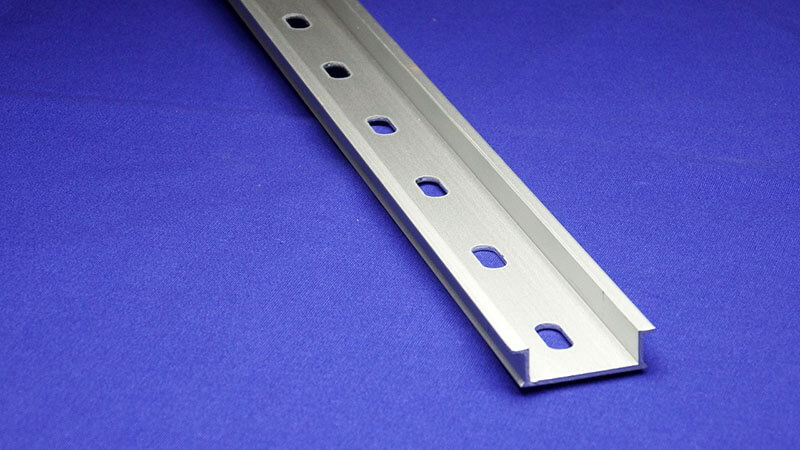 Wat is een DIN-rail?